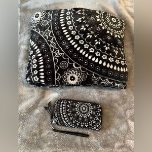 Vera Bradley wallet and throw blanket